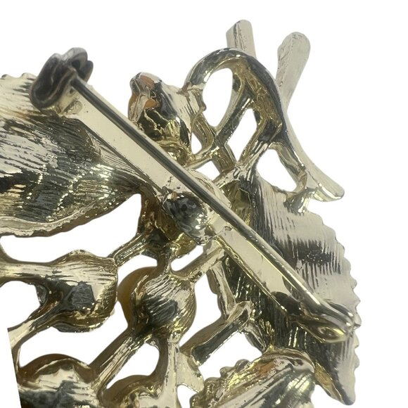 Vintage Grape Cluster Brooch Faux Pearls Black Leaves Gold Tone Mid Century - Picture 4 of 5